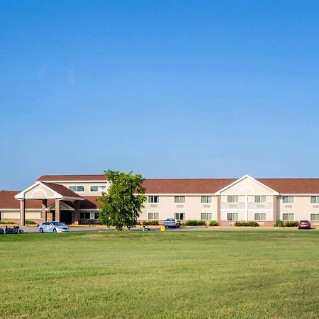 Rodeway Inn Hesston Dış mekan fotoğraf