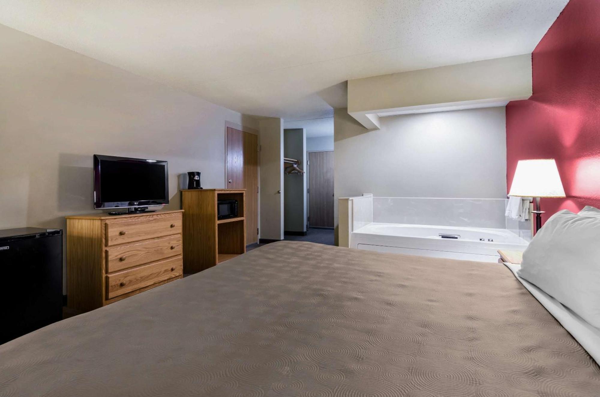 Rodeway Inn Hesston Dış mekan fotoğraf