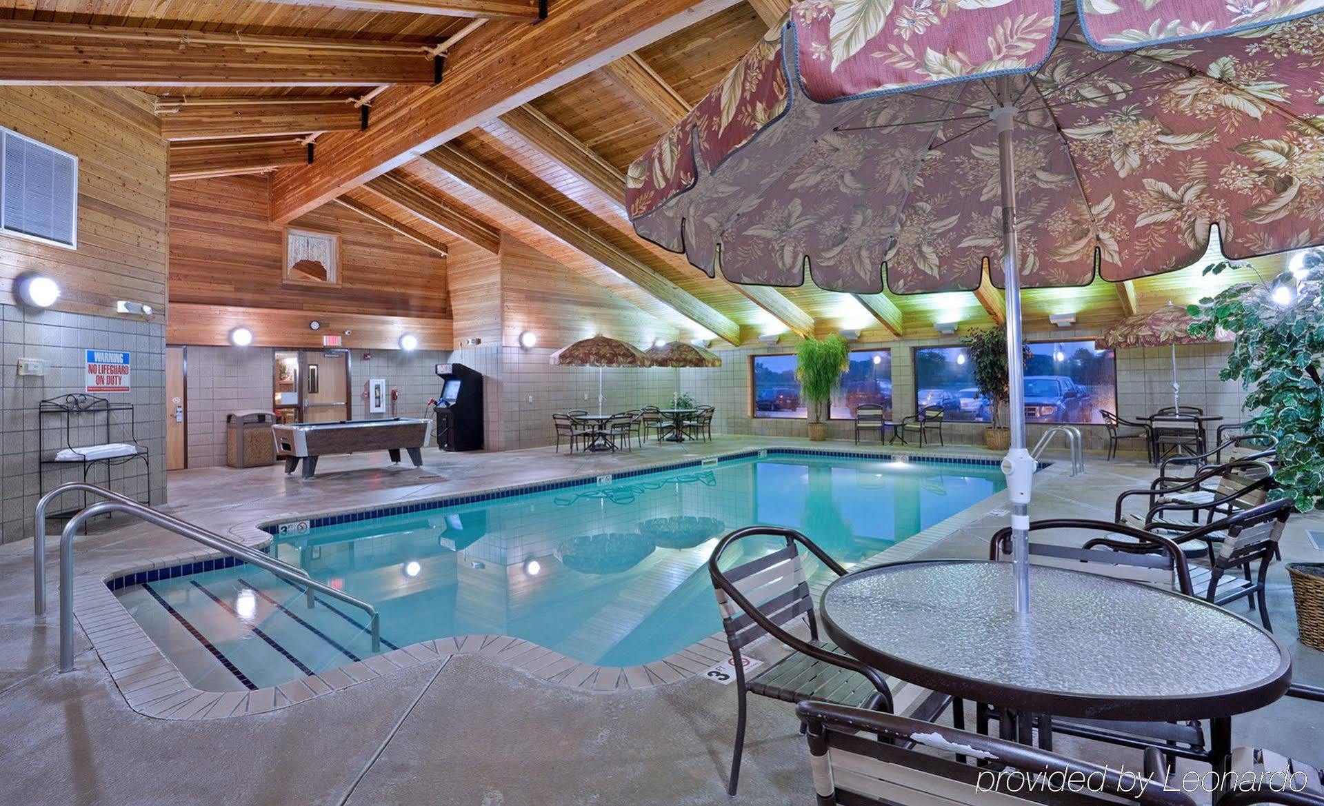 Rodeway Inn Hesston Dış mekan fotoğraf
