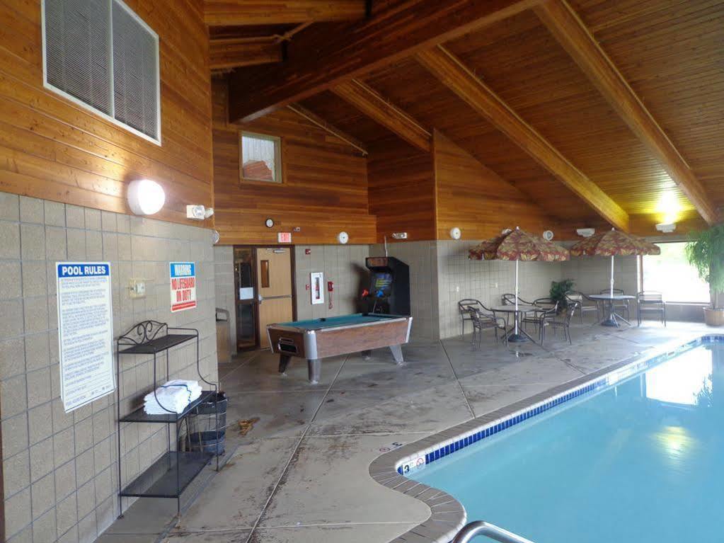 Rodeway Inn Hesston Dış mekan fotoğraf